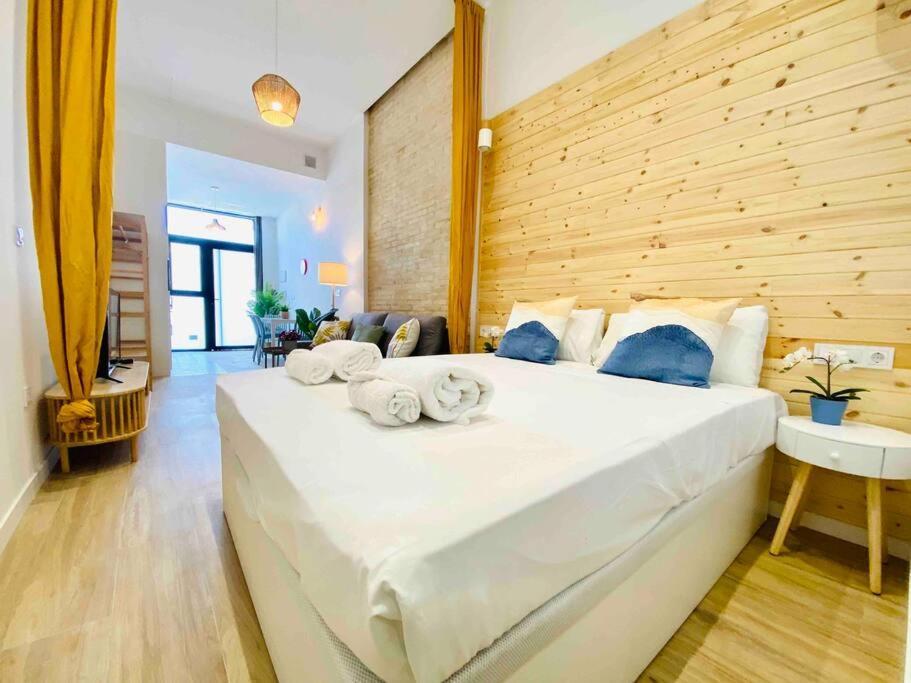 Beautiful Flat Next The Beach Валенсия Экстерьер фото