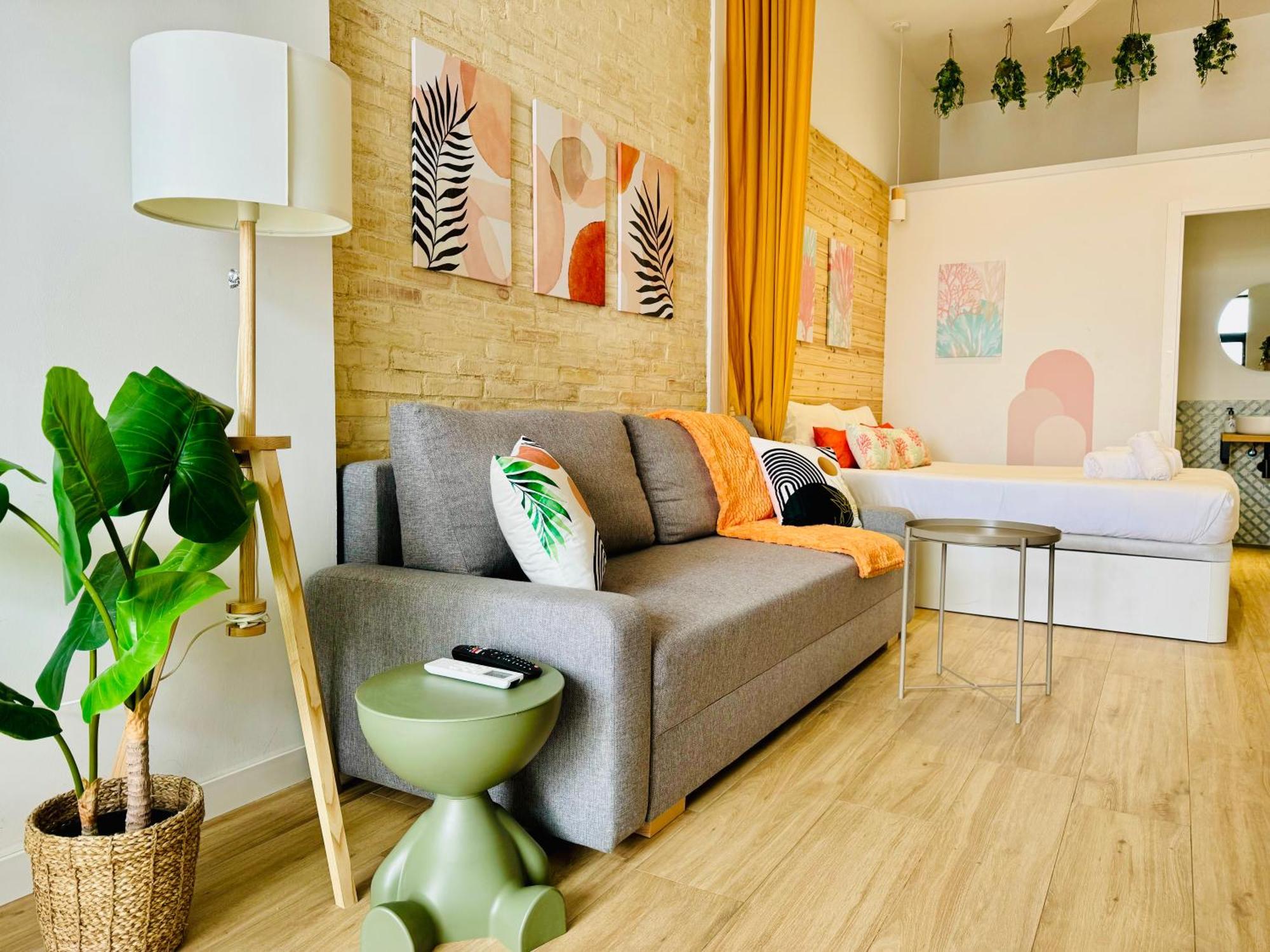 Beautiful Flat Next The Beach Валенсия Экстерьер фото